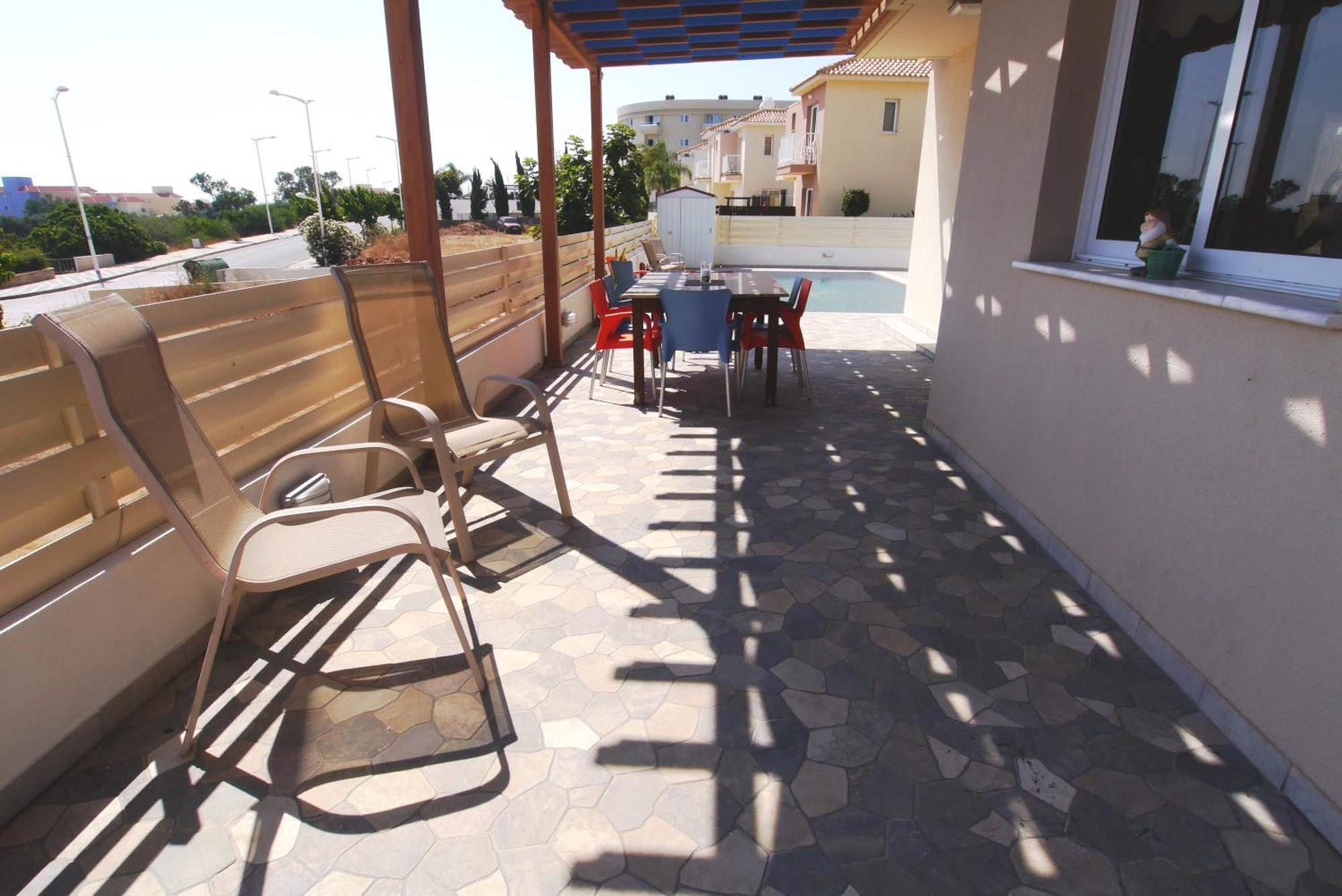 Maouris Villa Protaras Rum bild